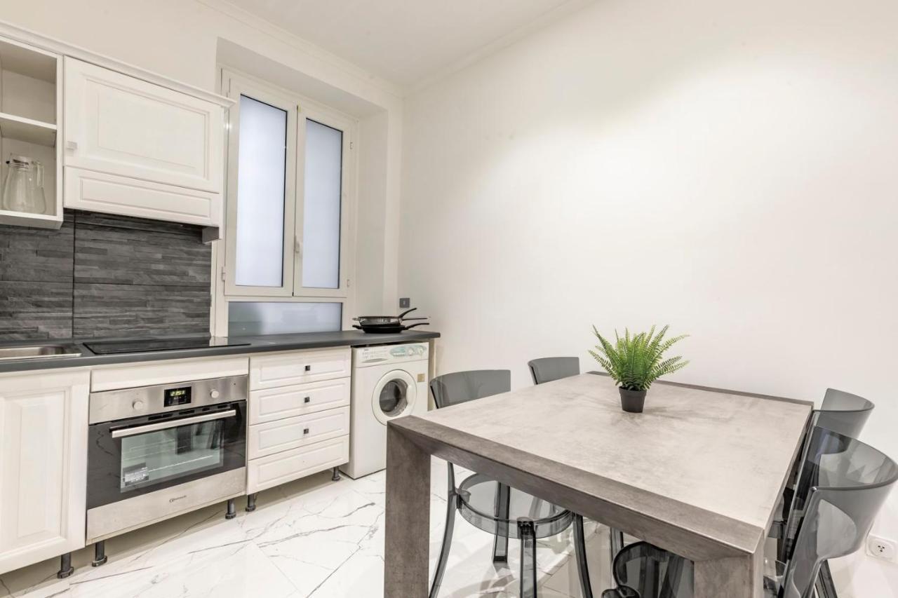 Trevi Luxury Apartment Jacuzzi ローマ エクステリア 写真